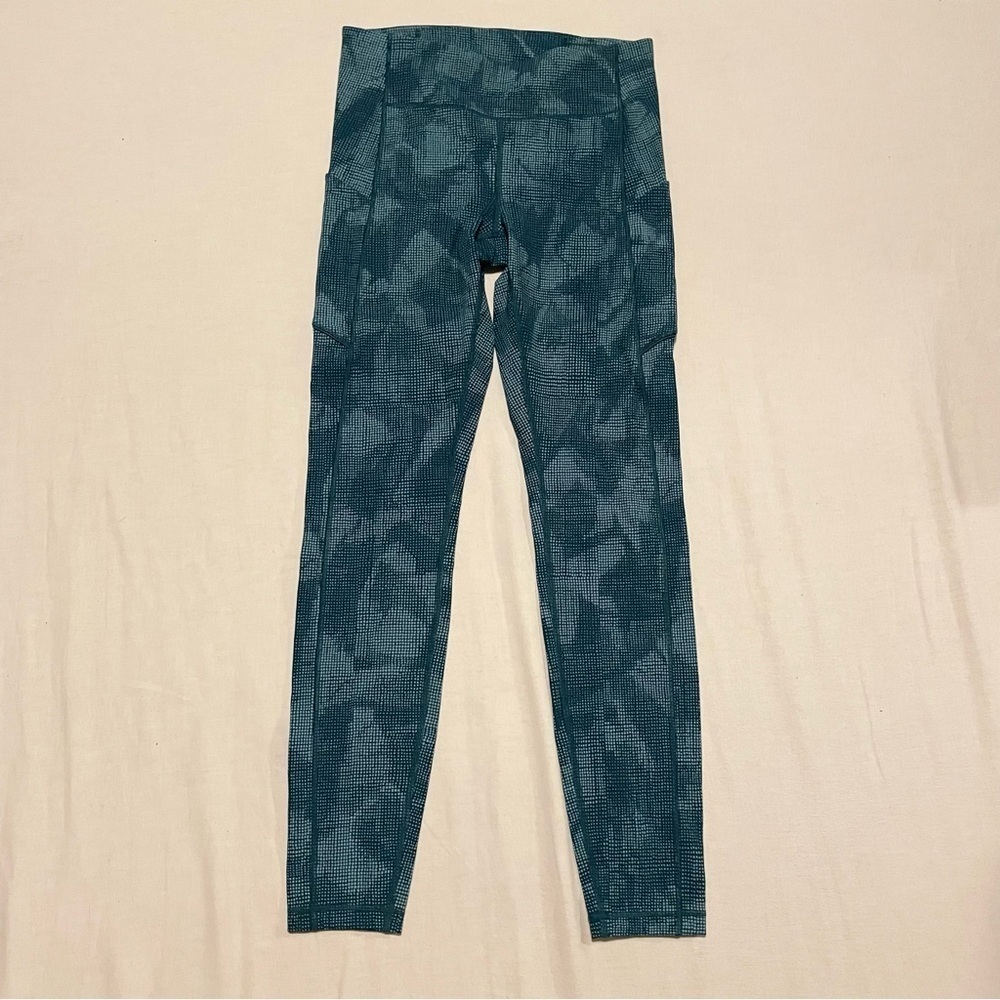 Lululemon Speed Up Tight Leggings with Pockets Size 6